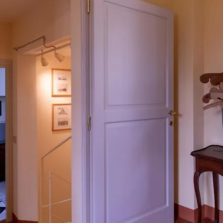 Casa Nella Campagna Parmigiana. 別荘