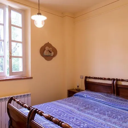 別荘 Casa Nella Campagna Parmigiana. Ponte Taro